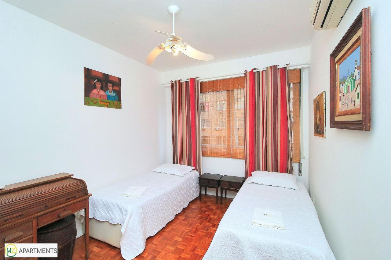 Estiloso 3 quartos para 6 pessoas no posto 5 em Copacabana! Rio de Janeiro Exterior foto