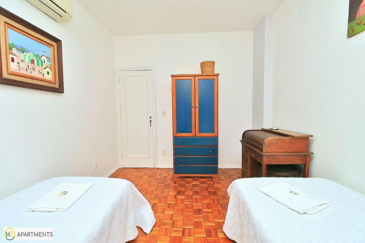 Estiloso 3 quartos para 6 pessoas no posto 5 em Copacabana! Rio de Janeiro Exterior foto