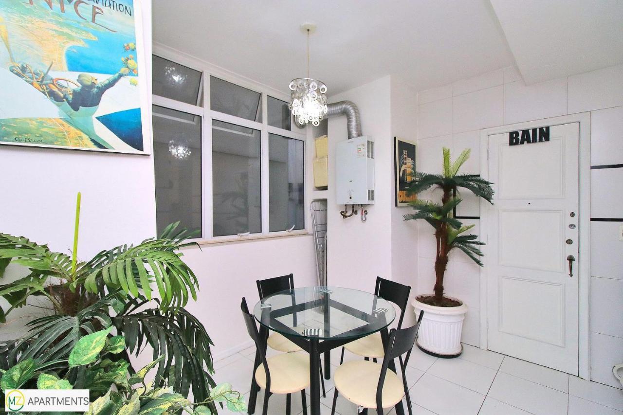Estiloso 3 quartos para 6 pessoas no posto 5 em Copacabana! Rio de Janeiro Exterior foto